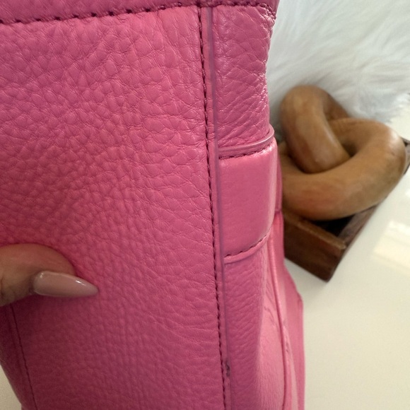 Marc Jacobs The Leather Tote Crossbody Bag – Candy Pink -Rare & Sold Out - Picture 16 of 16